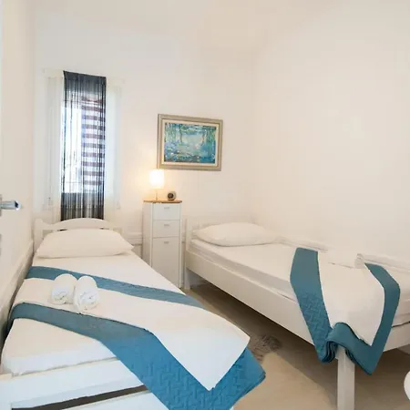 Vuckovic Apartamento Ražanj